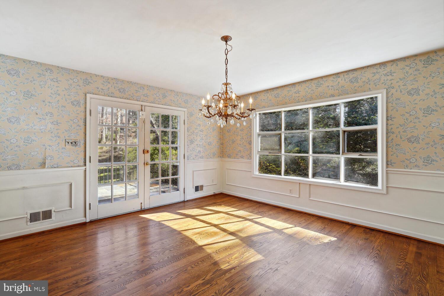 OLDE SWINKS MILL ESTATES - Residential Lease