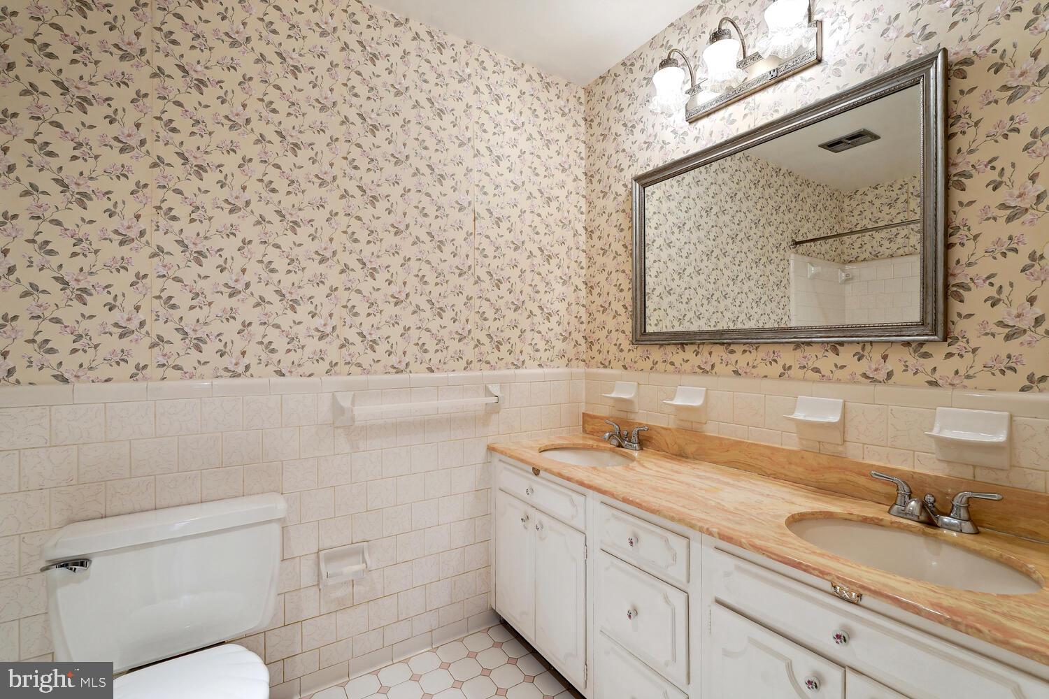 OLDE SWINKS MILL ESTATES - Residential Lease