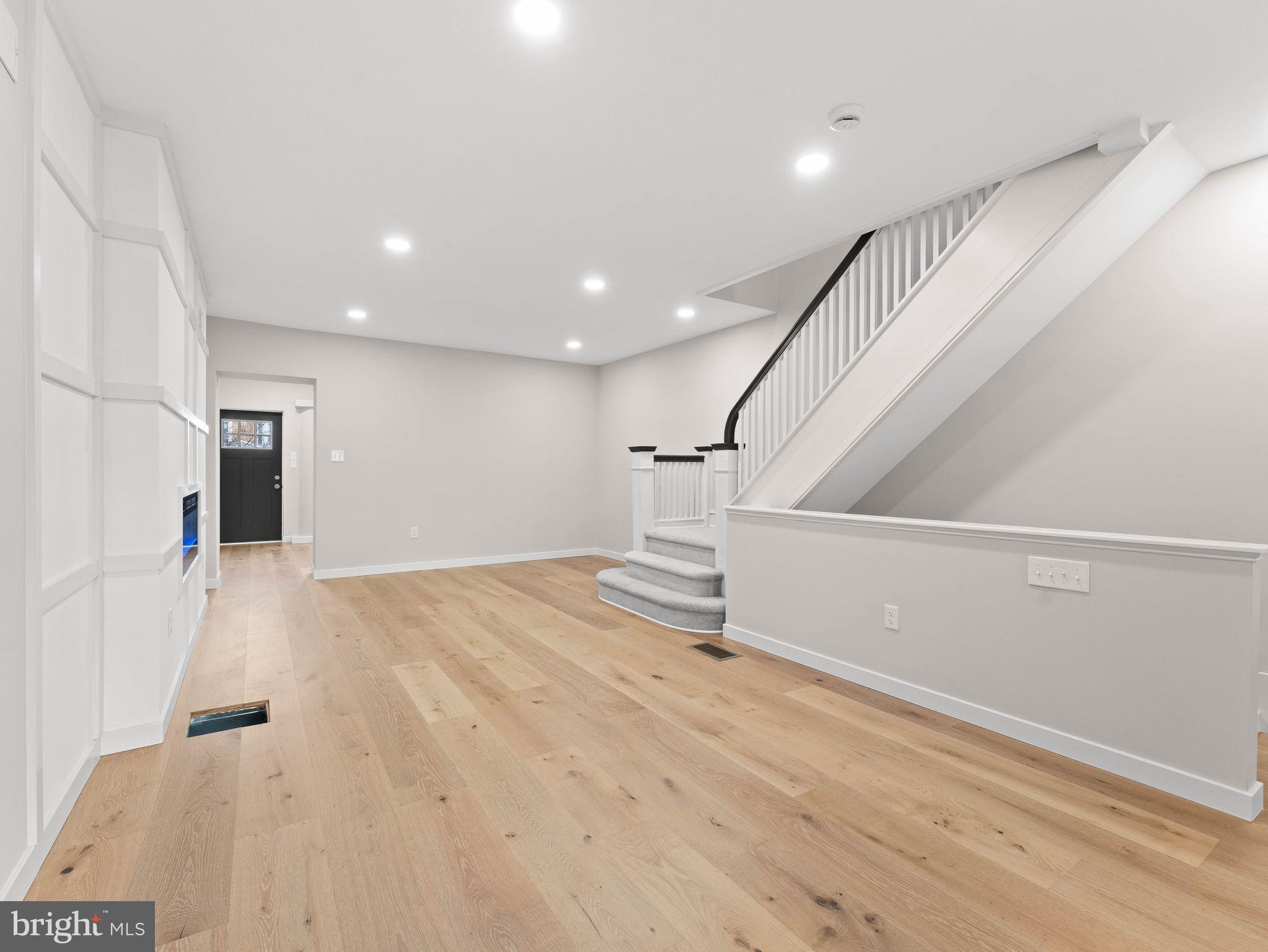 OVERBROOK - Residential