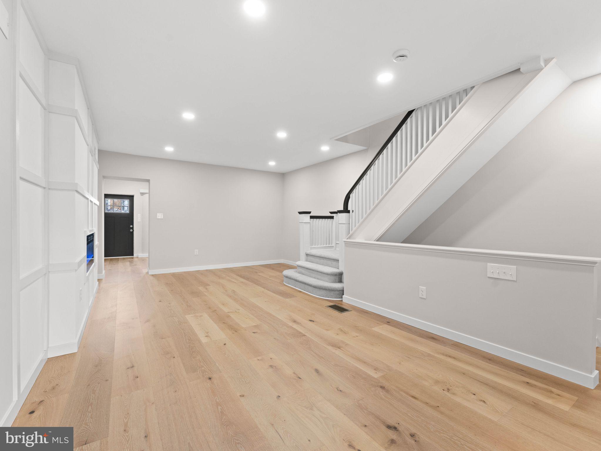 OVERBROOK - Residential