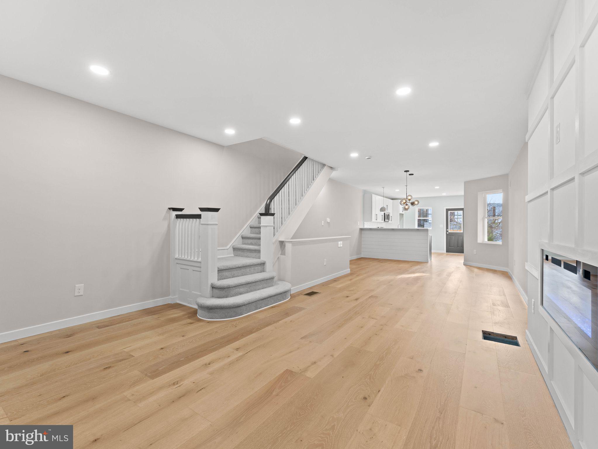 OVERBROOK - Residential