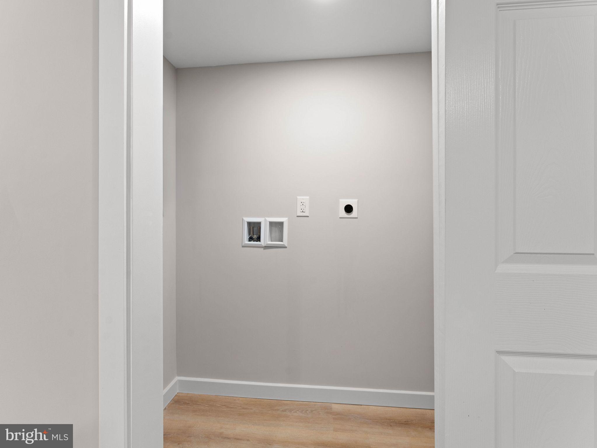 OVERBROOK - Residential