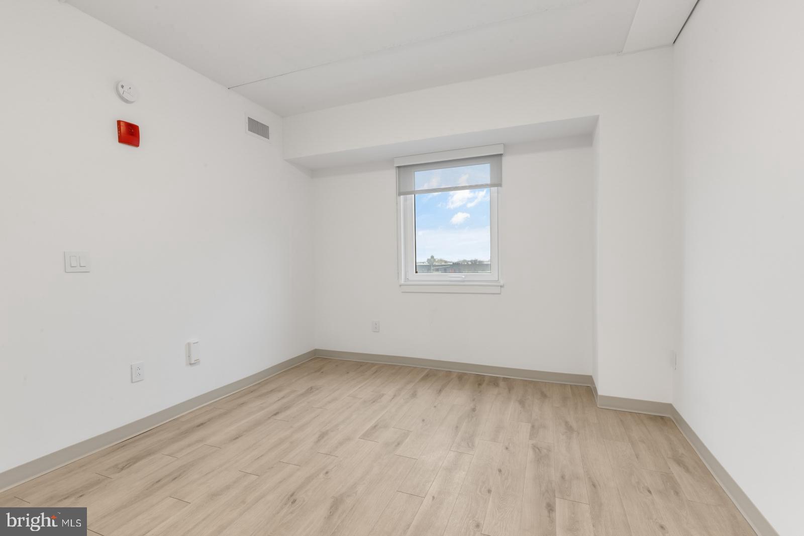 SPRING GARDEN - Residential Lease