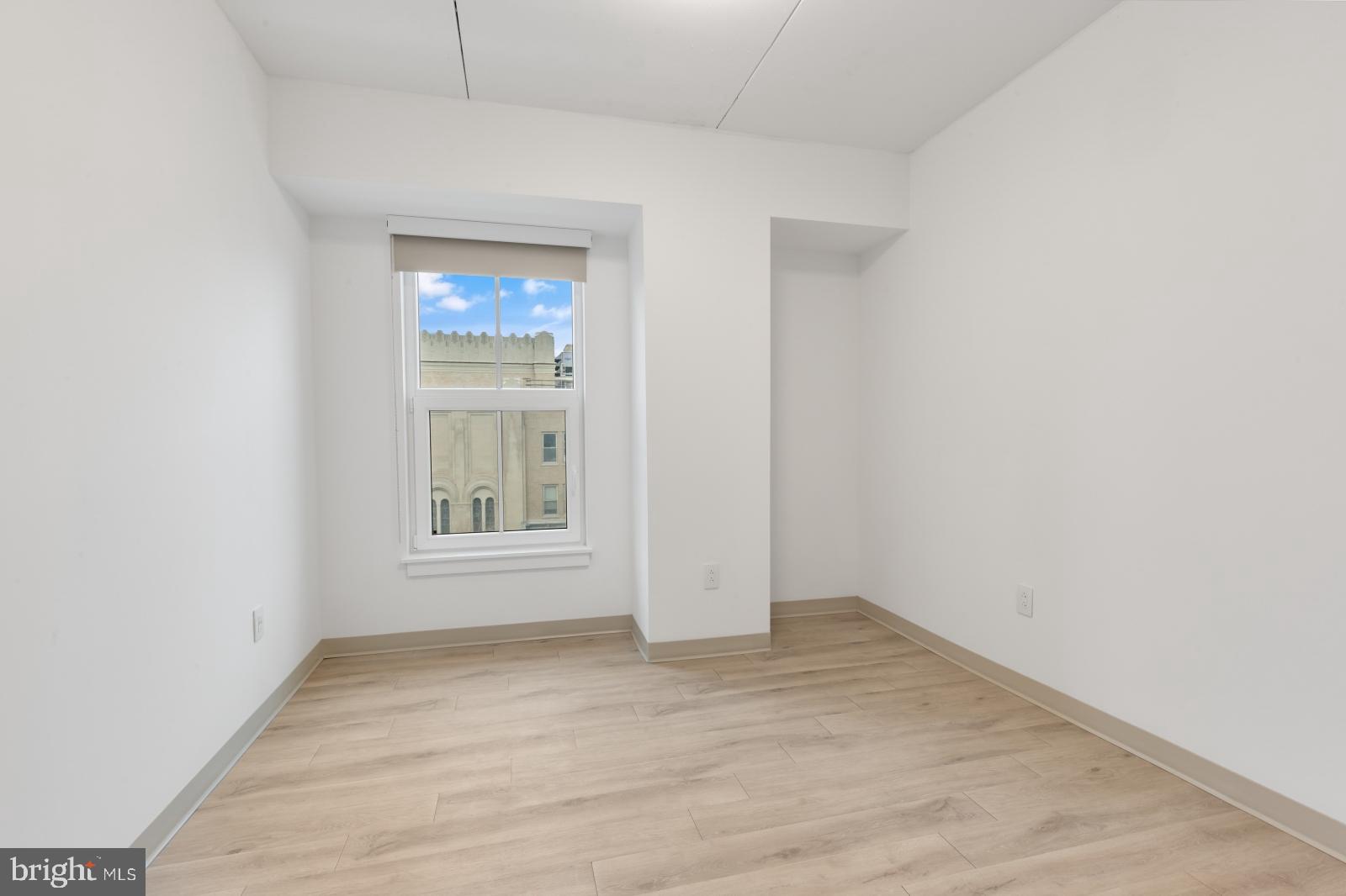 SPRING GARDEN - Residential Lease