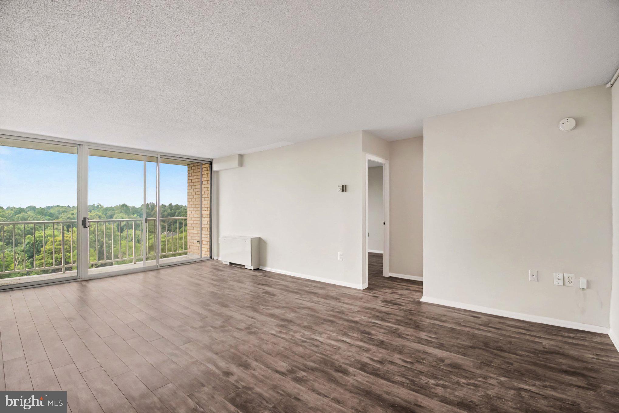 2500 N VAN DORN STREET 1206