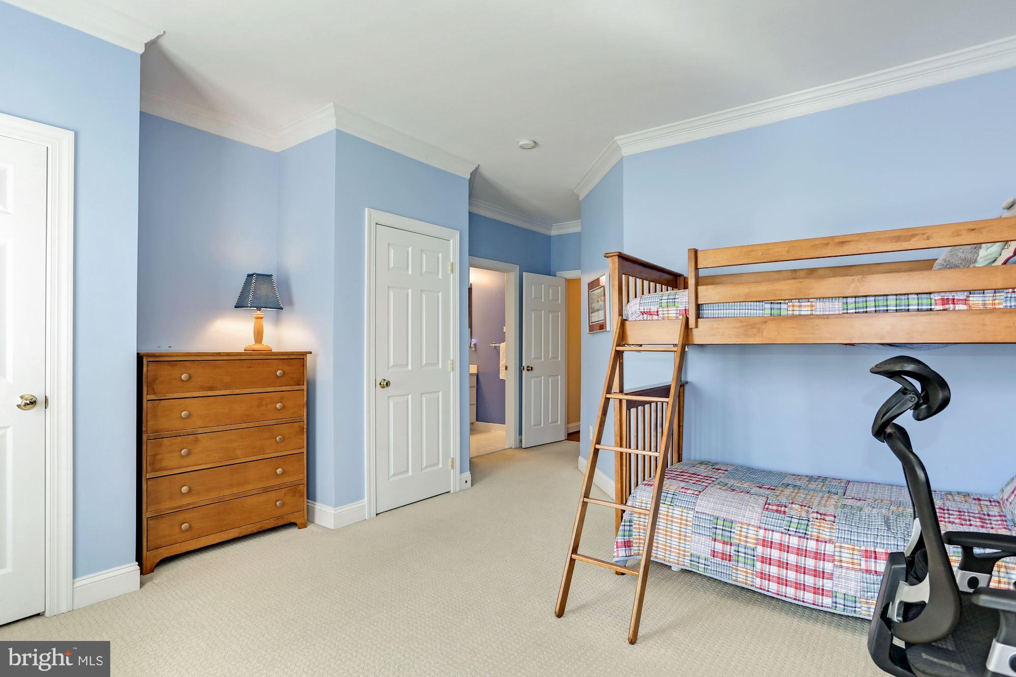 BATTERY HEIGHTS - Residential