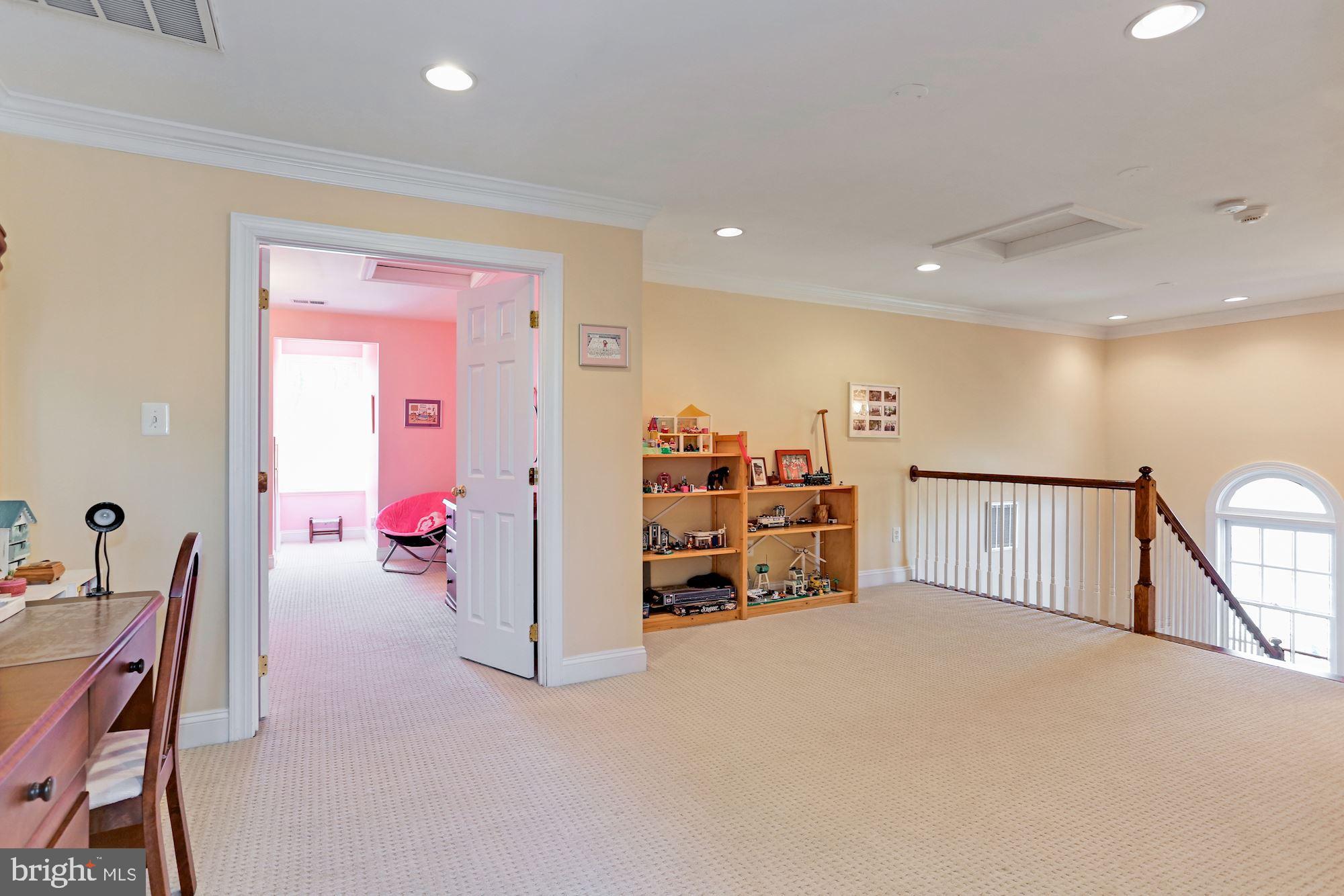 BATTERY HEIGHTS - Residential