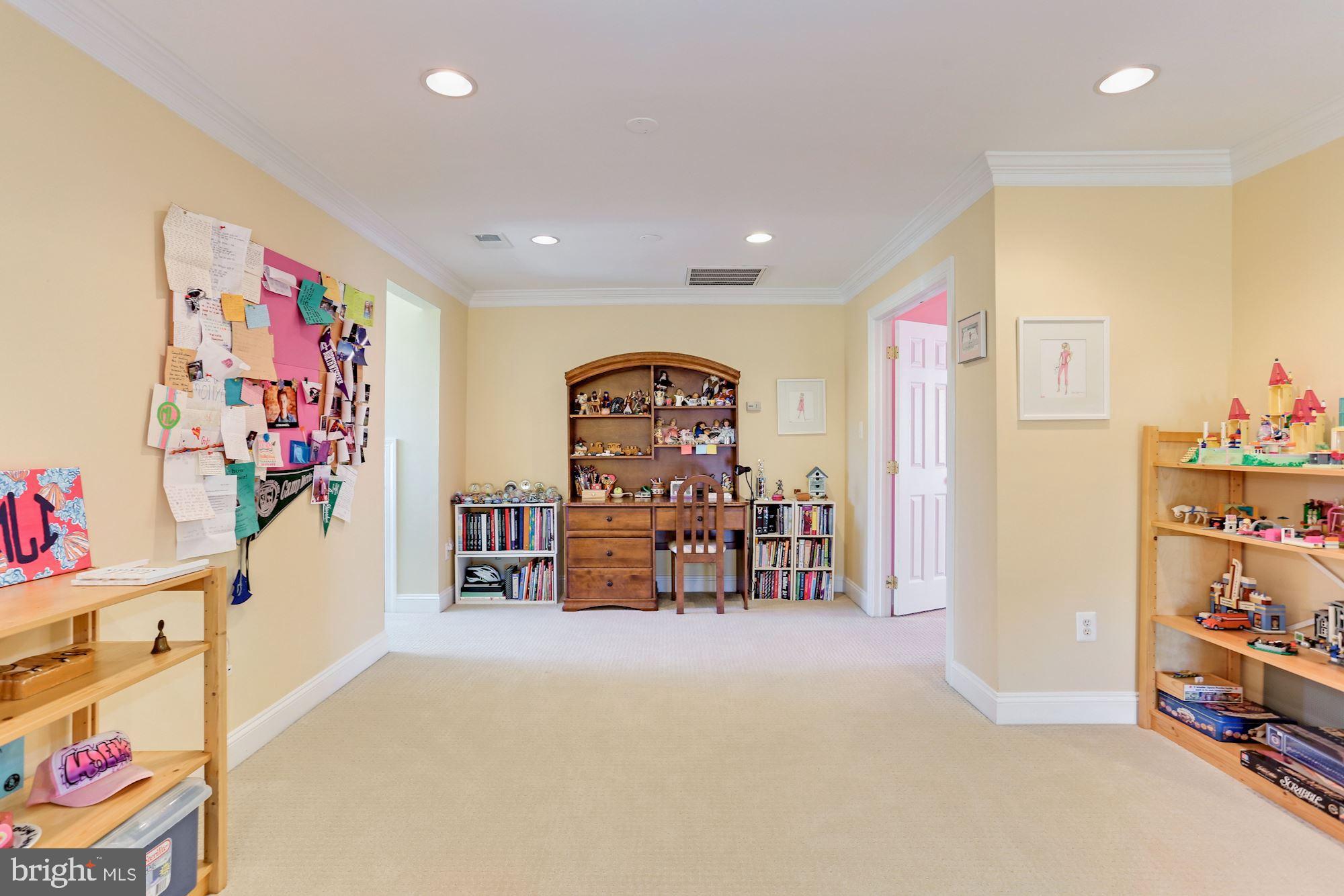 BATTERY HEIGHTS - Residential