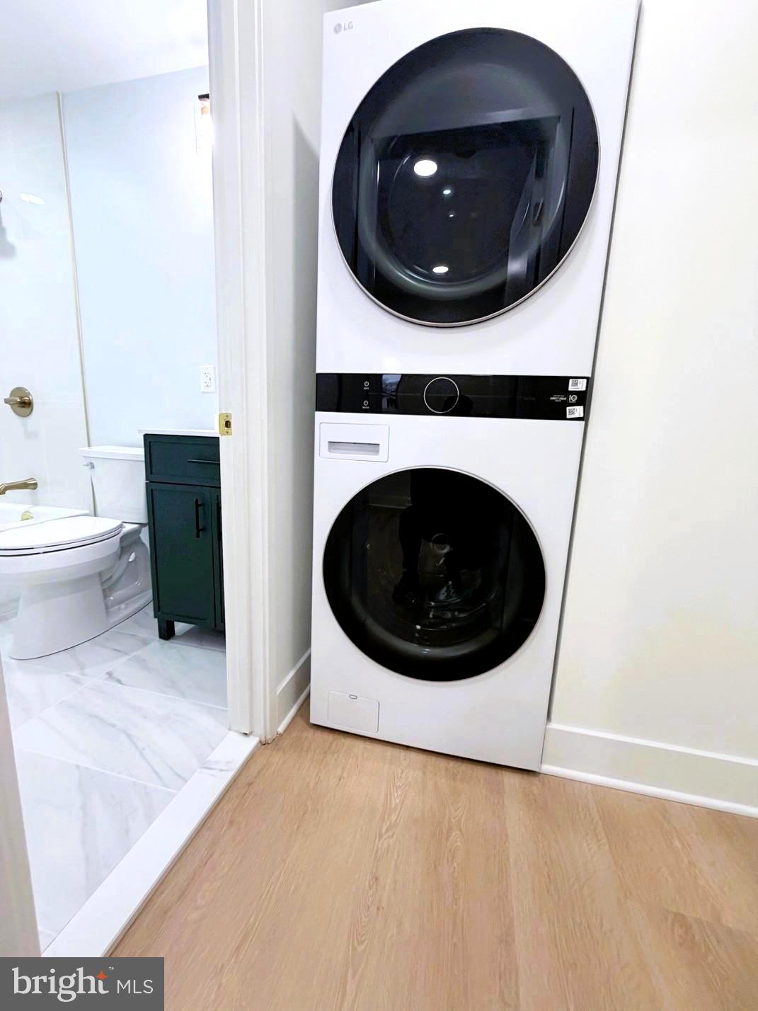 MARYLAND PLACE - Residential