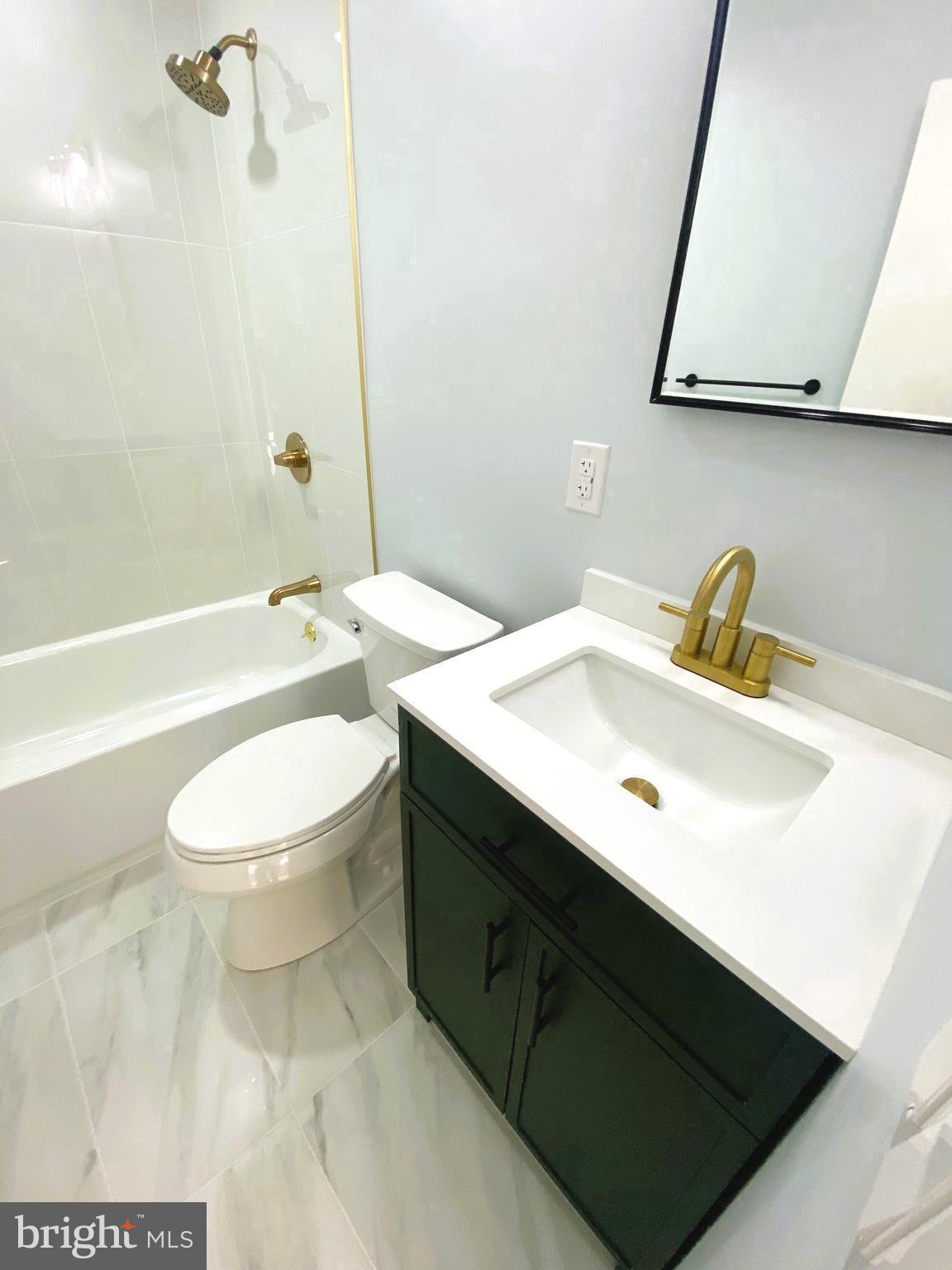 MARYLAND PLACE - Residential