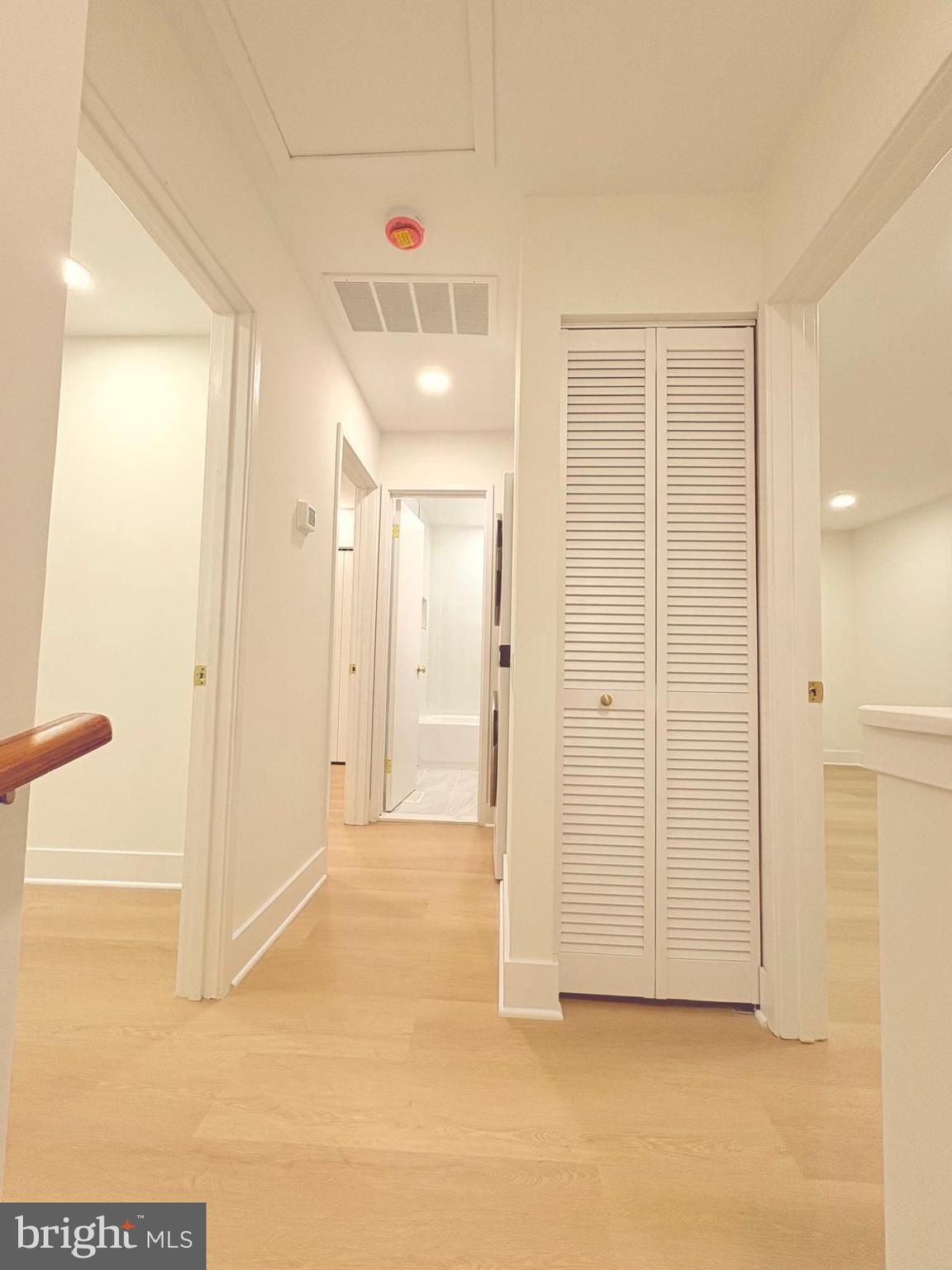 MARYLAND PLACE - Residential