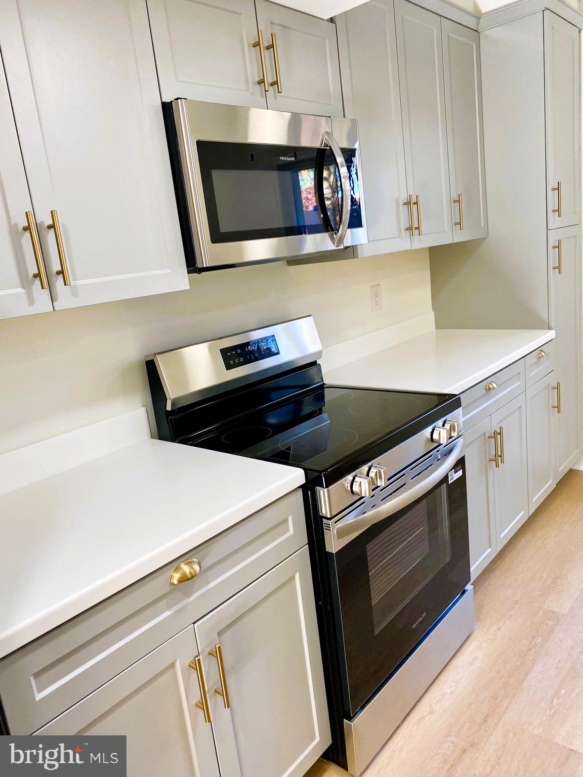 MARYLAND PLACE - Residential