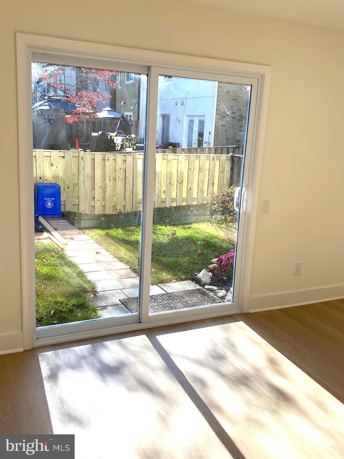 MARYLAND PLACE - Residential