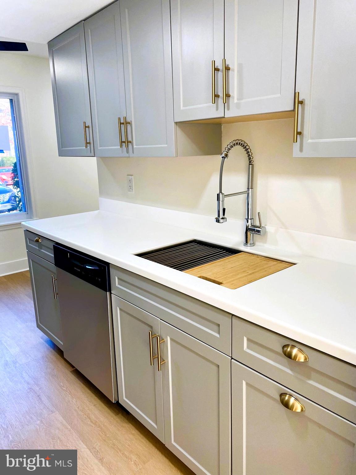 MARYLAND PLACE - Residential