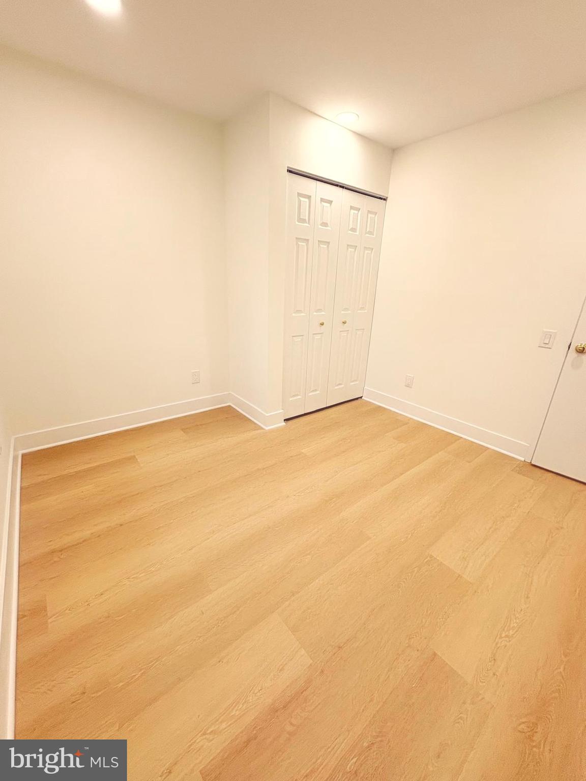 MARYLAND PLACE - Residential