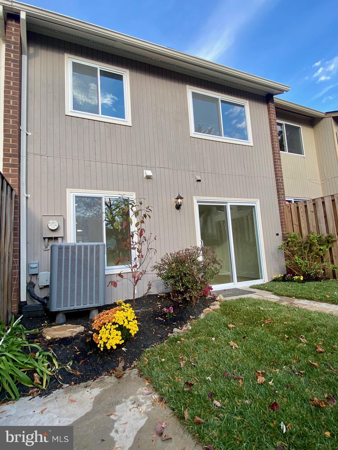 MARYLAND PLACE - Residential