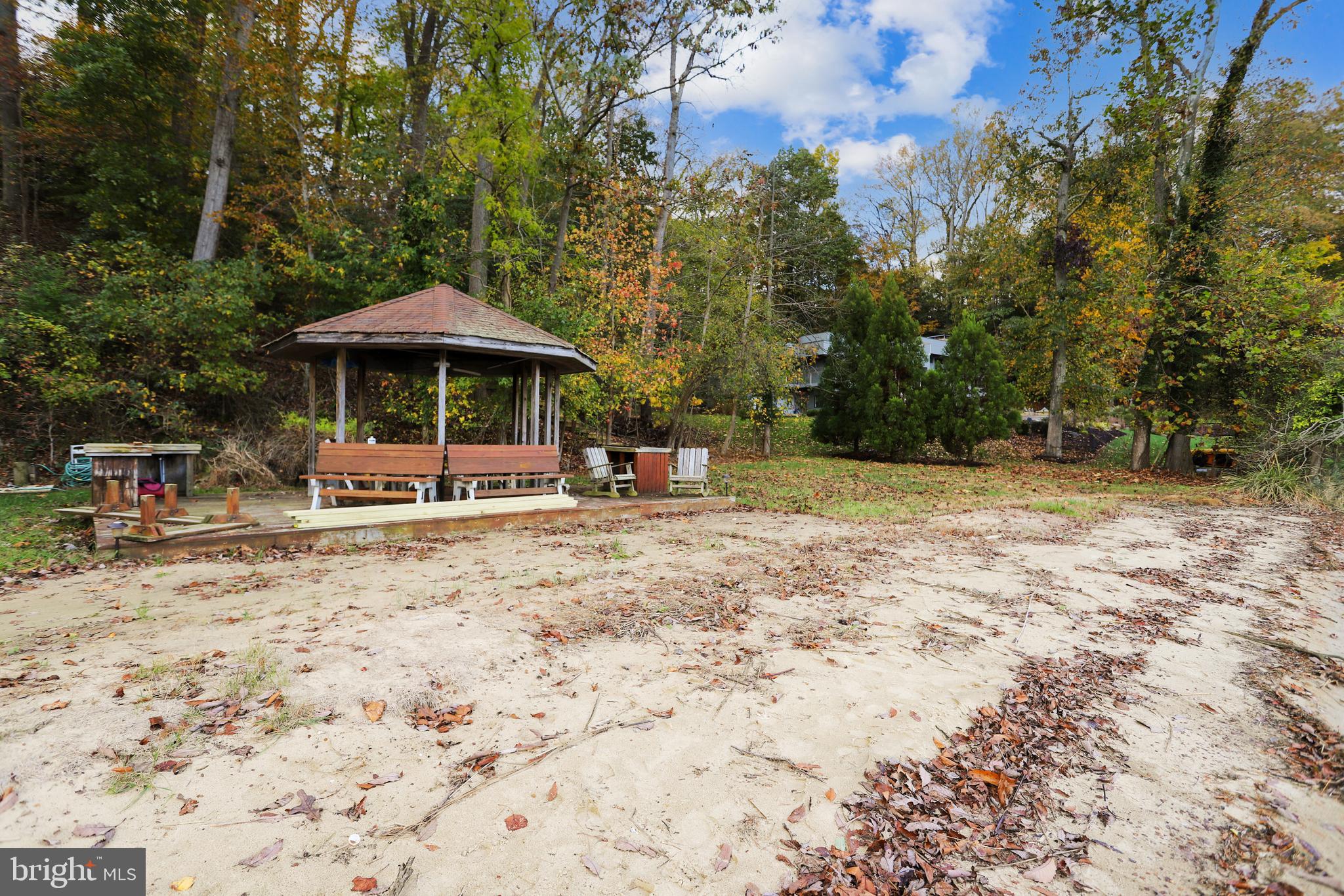 BAYBERRY HILL - Residential