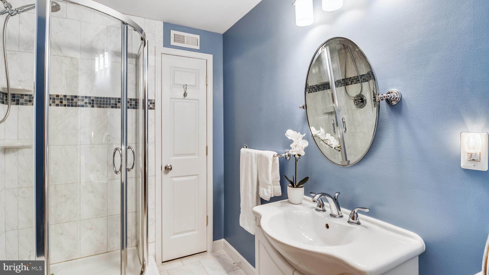 BAYBERRY HILL - Residential