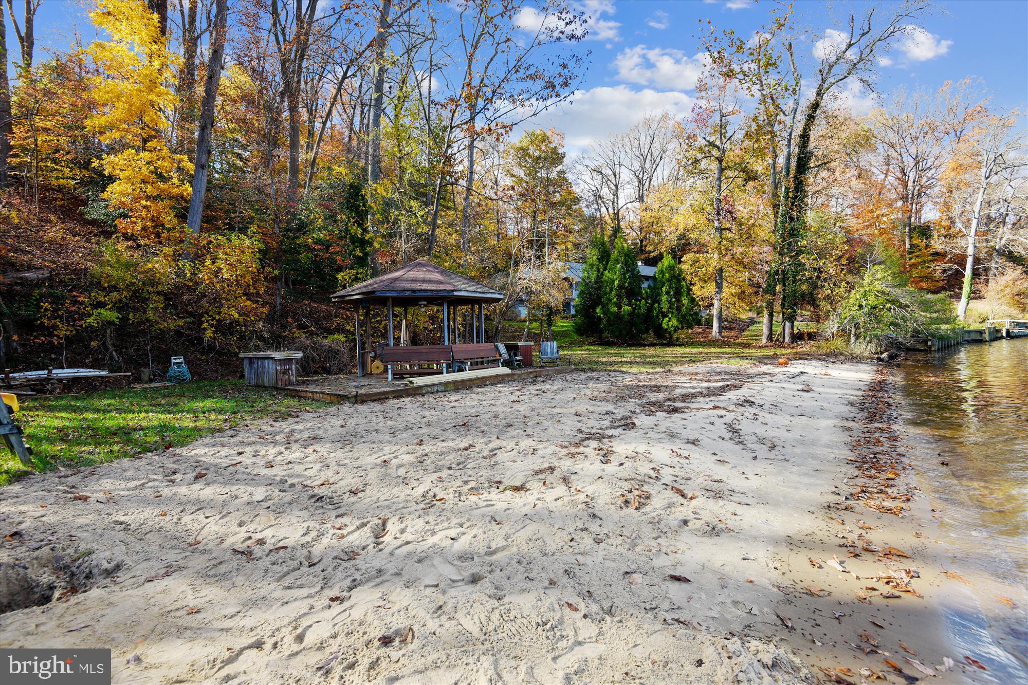 BAYBERRY HILL - Residential