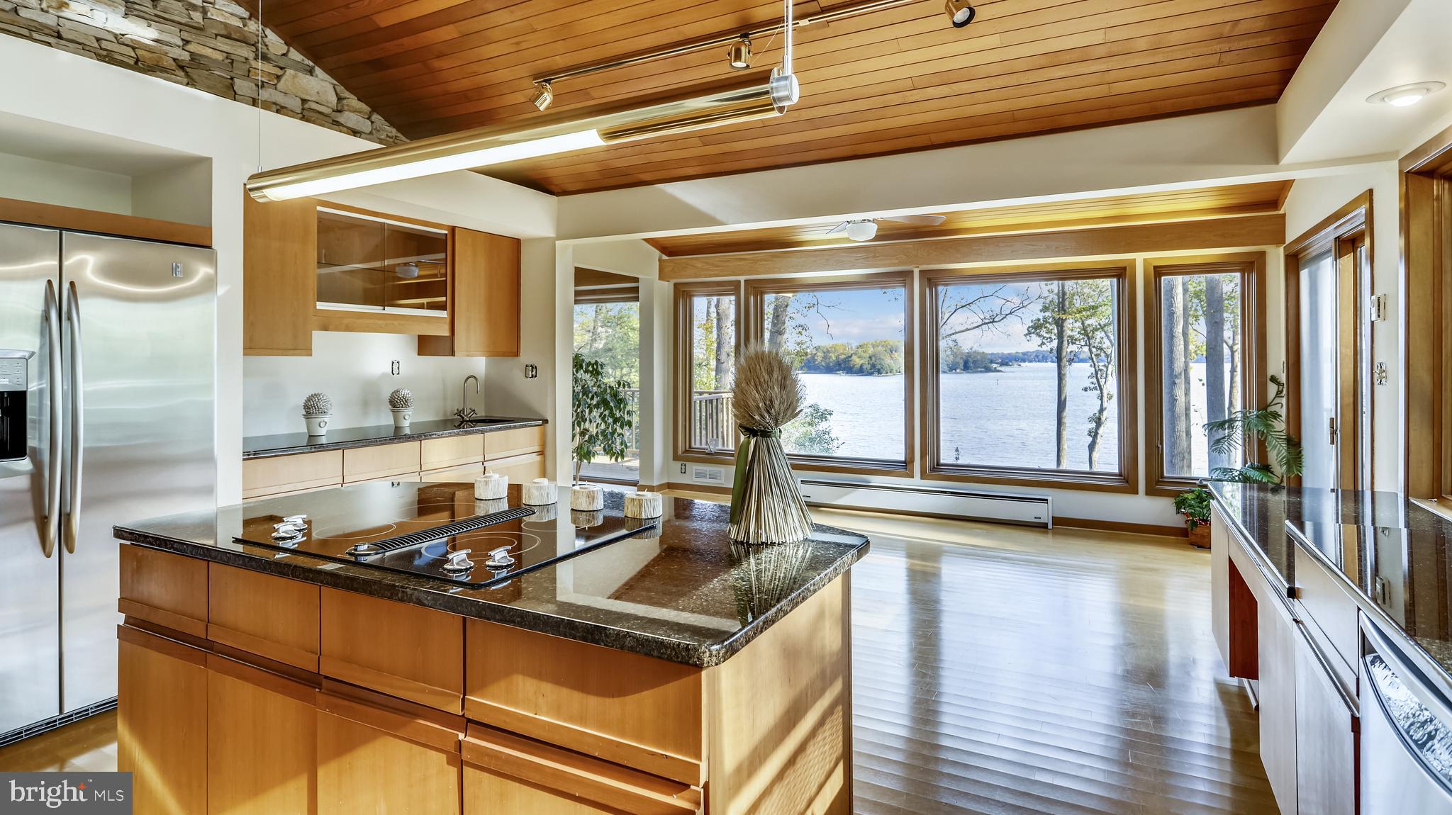 BAYBERRY HILL - Residential