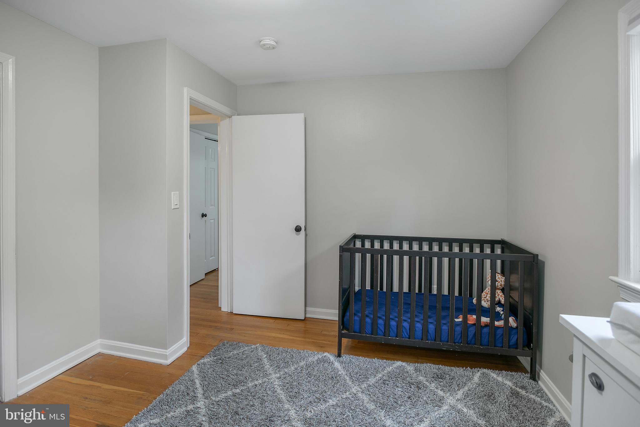 YORK MANOR - Residential