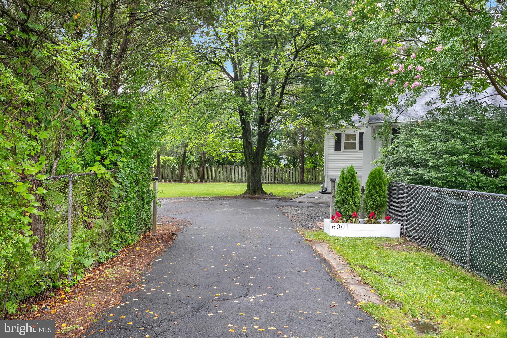 6001 KROY COURT