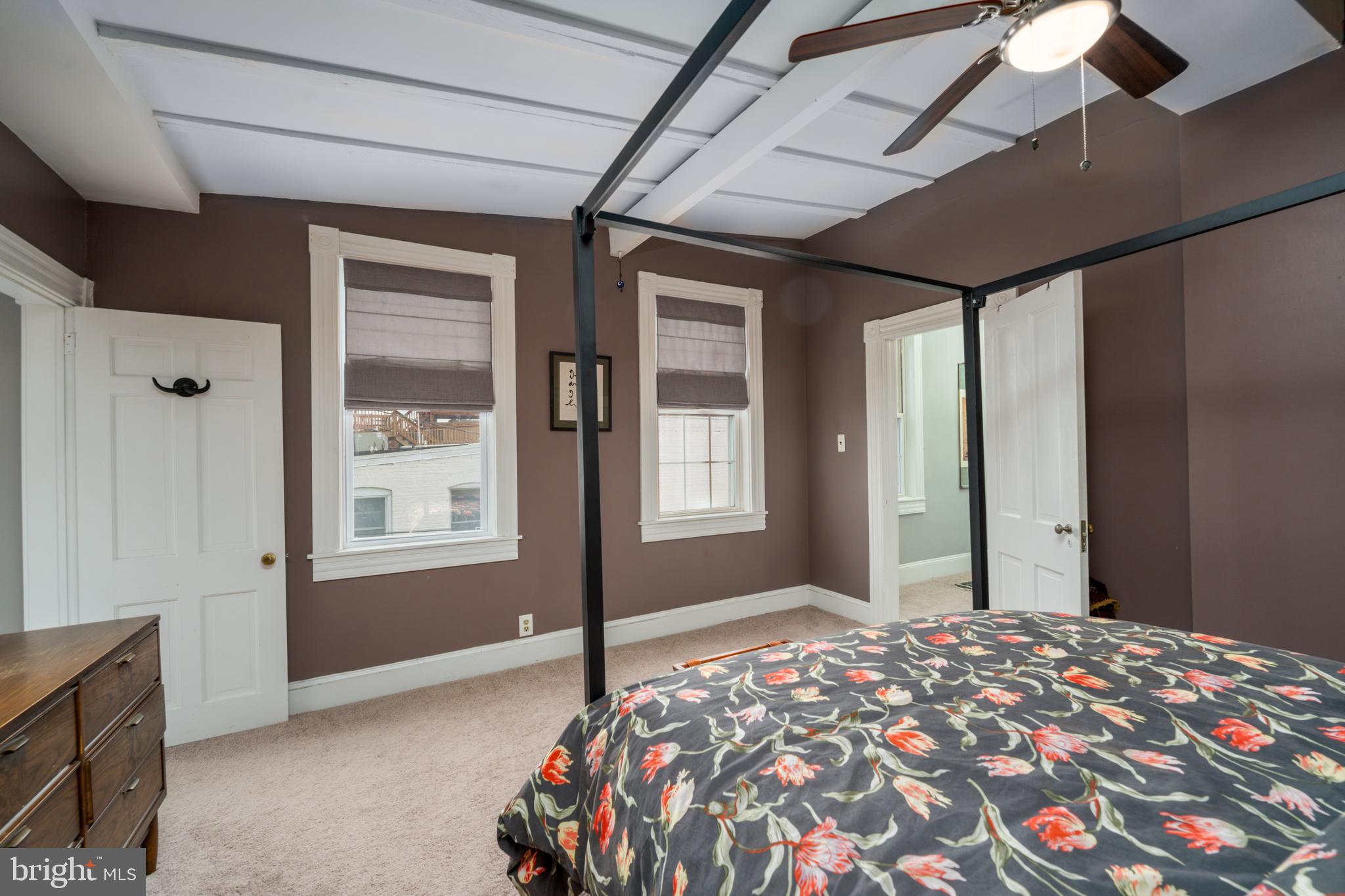 BUTCHERS HILL - Residential