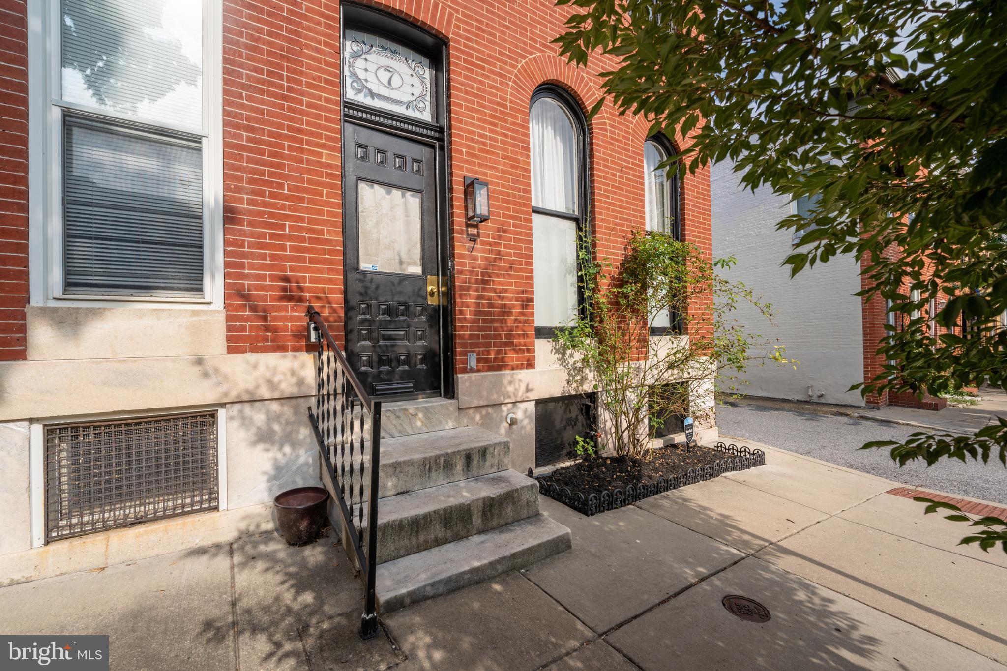 BUTCHERS HILL - Residential