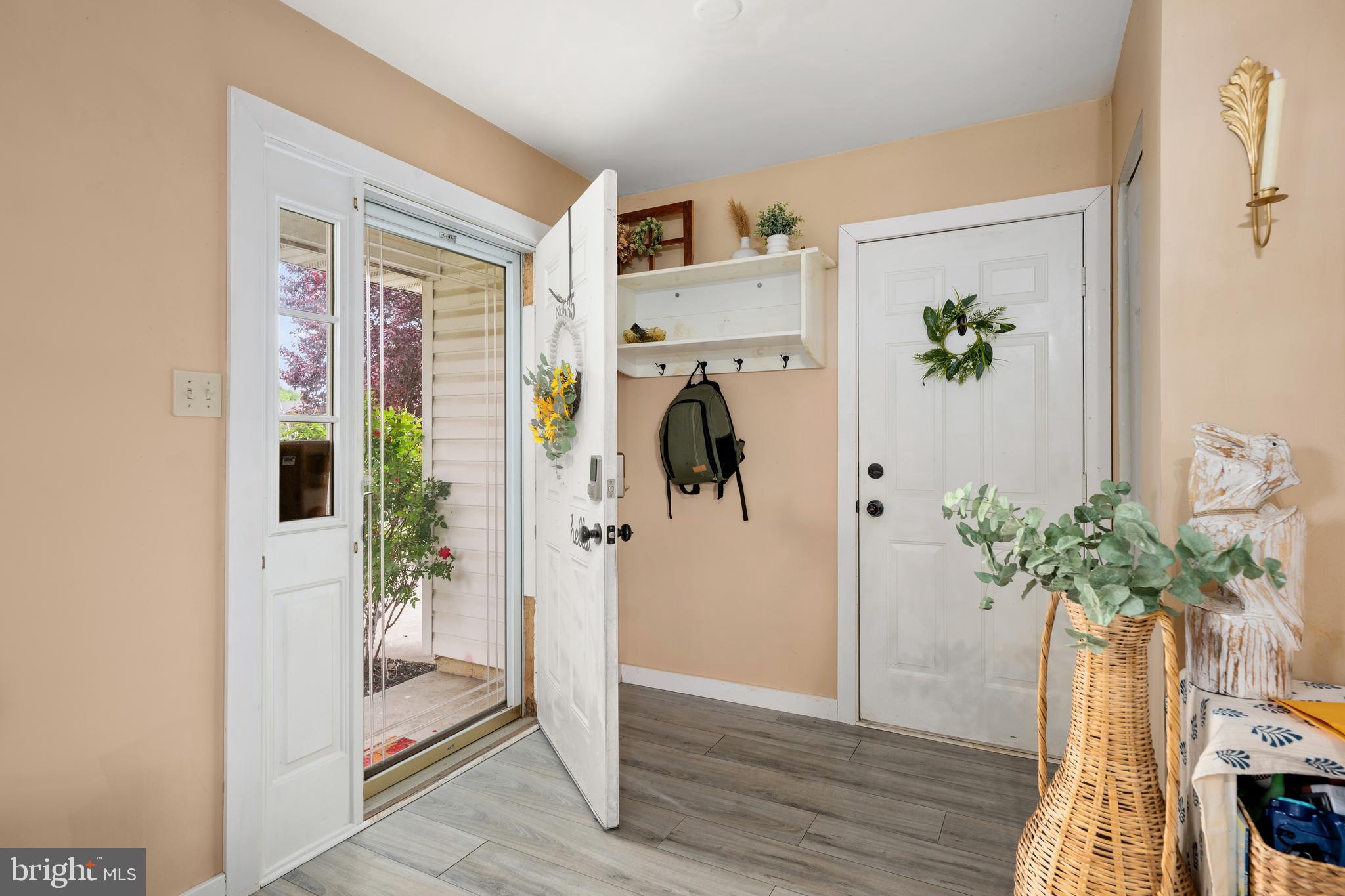 535 JANVIER DRIVE