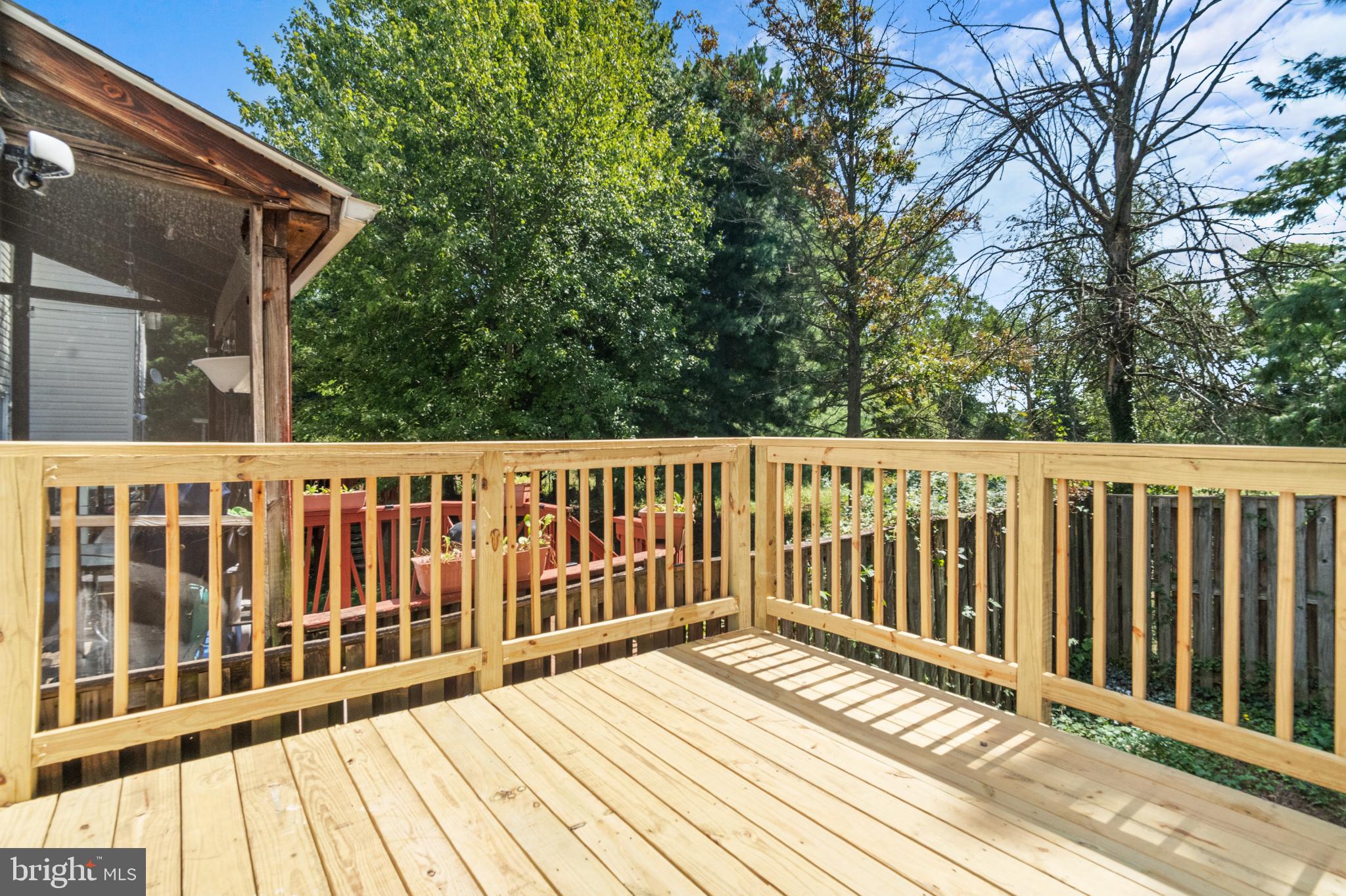 VALLEYBROOKE TOWNES-RESU - Residential