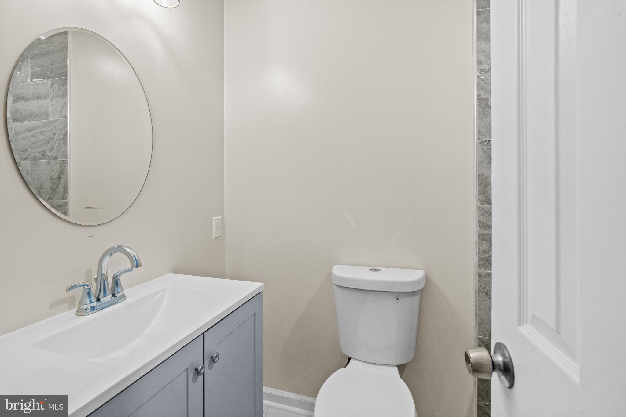 VALLEYBROOKE TOWNES-RESU - Residential