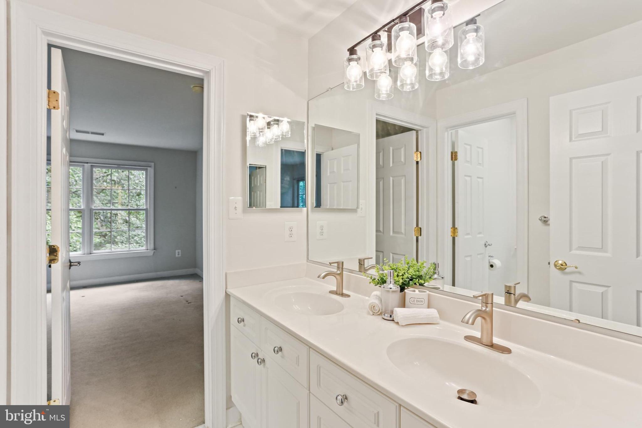 SPRINGBROOK - Residential