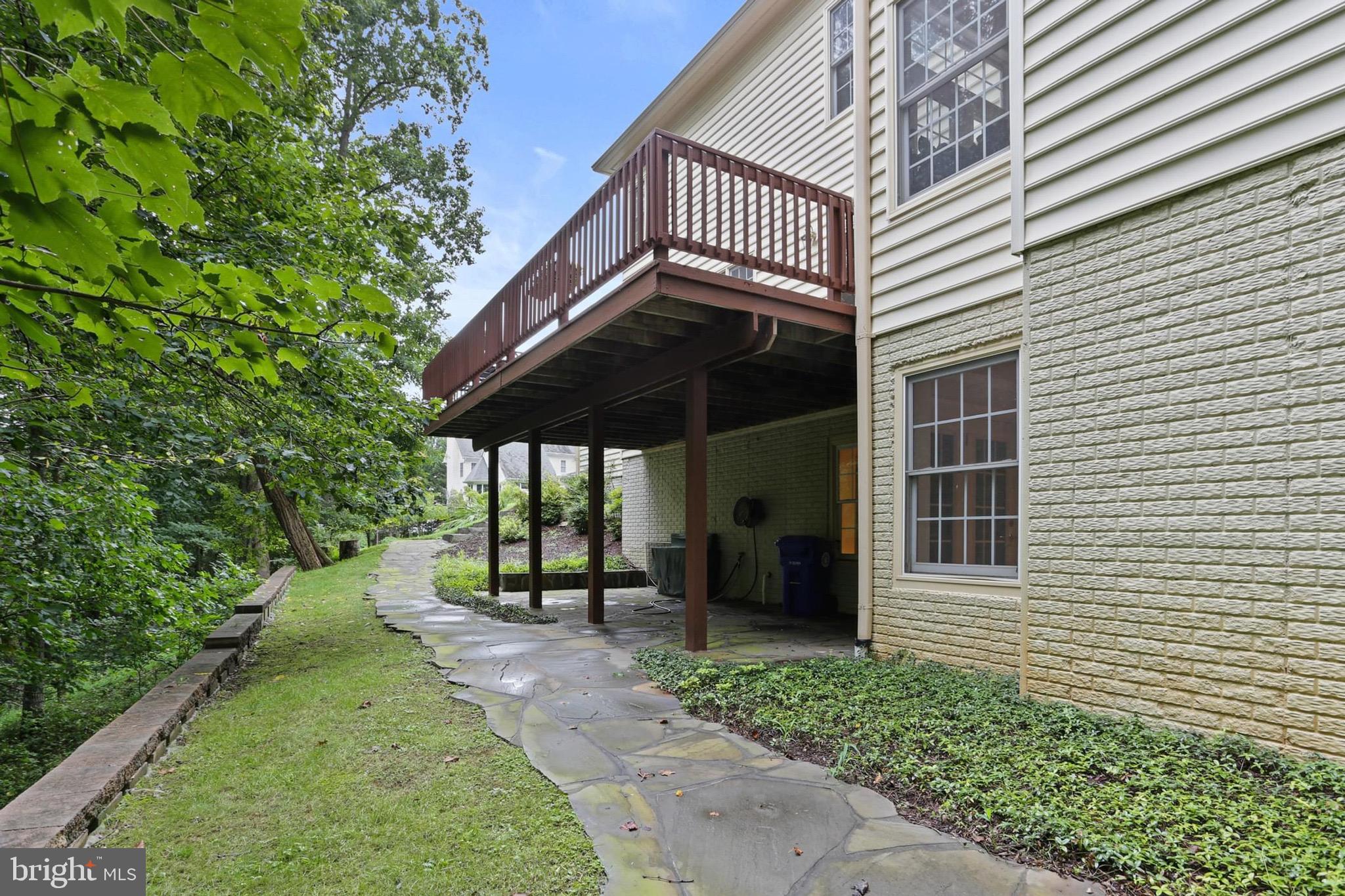 SPRINGBROOK - Residential