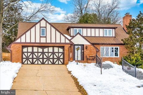 4 ARNOLD DRIVE WESTMINSTER MD 21157