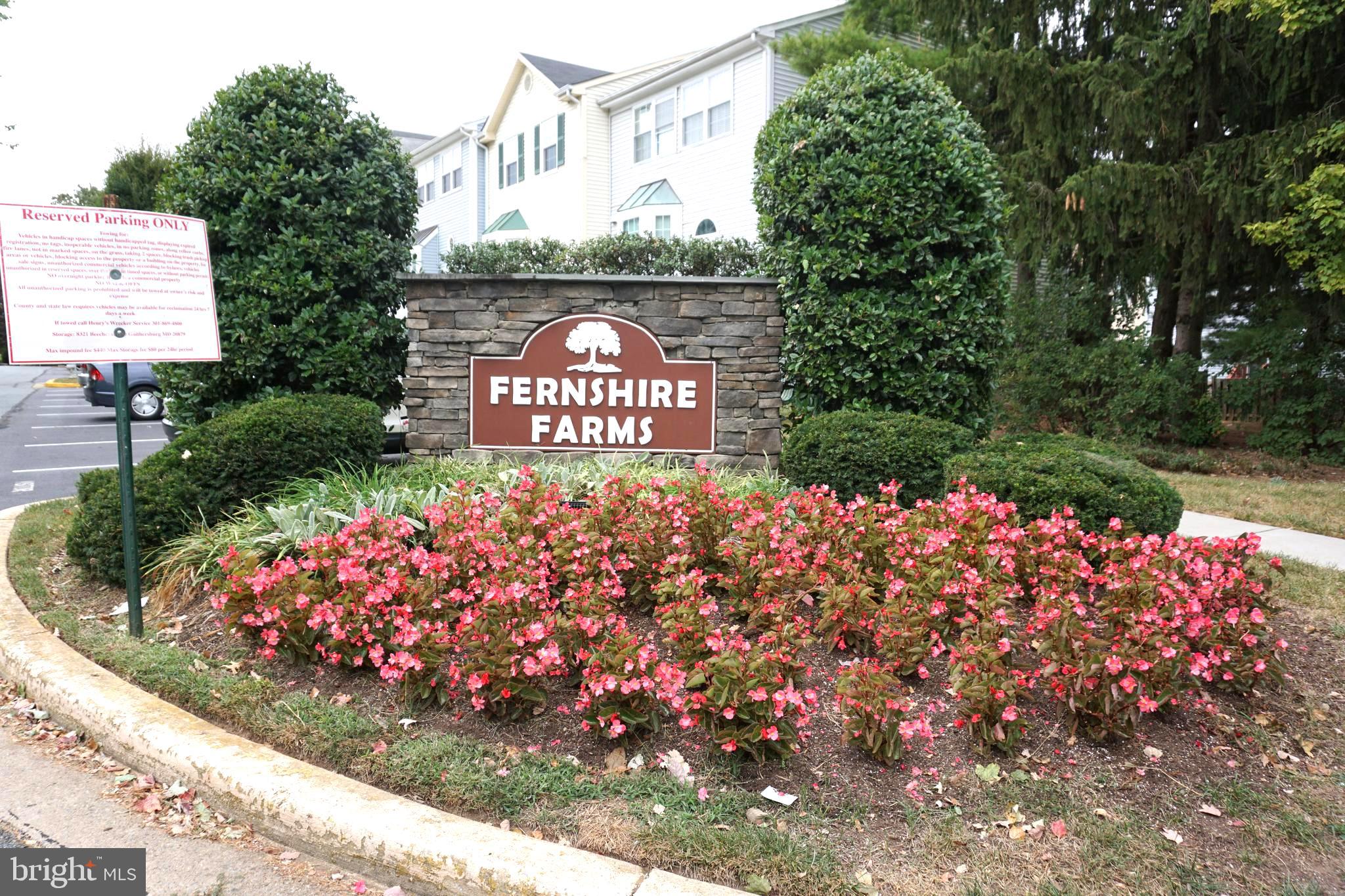 Do not miss this thought-after community near shopping centers, schools & highway entrances, and more, a great location in Gaithersburg/North Potomac. A lovely 3-level townhouse with a newly remodeled kitchen with stainless steel appliances, new cabinets, updated bathrooms, and hardwood flooring throughout, as well as an electric fireplace to add a cozy feel and function. Spacey lower level with a family room, a bonus room good to be used for an office or studio, a half-bathroom, and a large storage area.
Fence in the backyard with privacy and serenity.