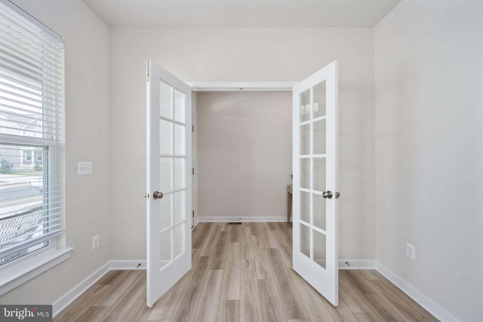 CLEVENGER CORNER VILLAGE - Residential