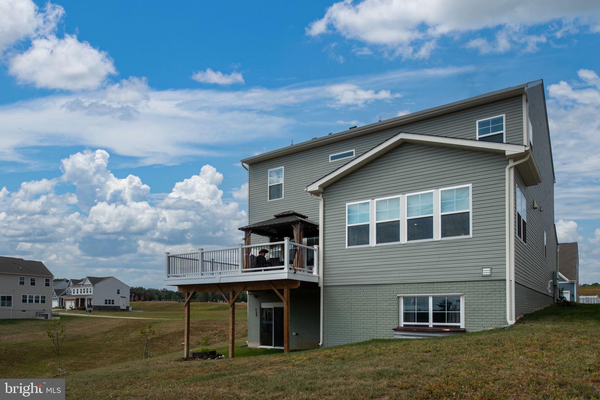 CLEVENGER CORNER VILLAGE - Residential