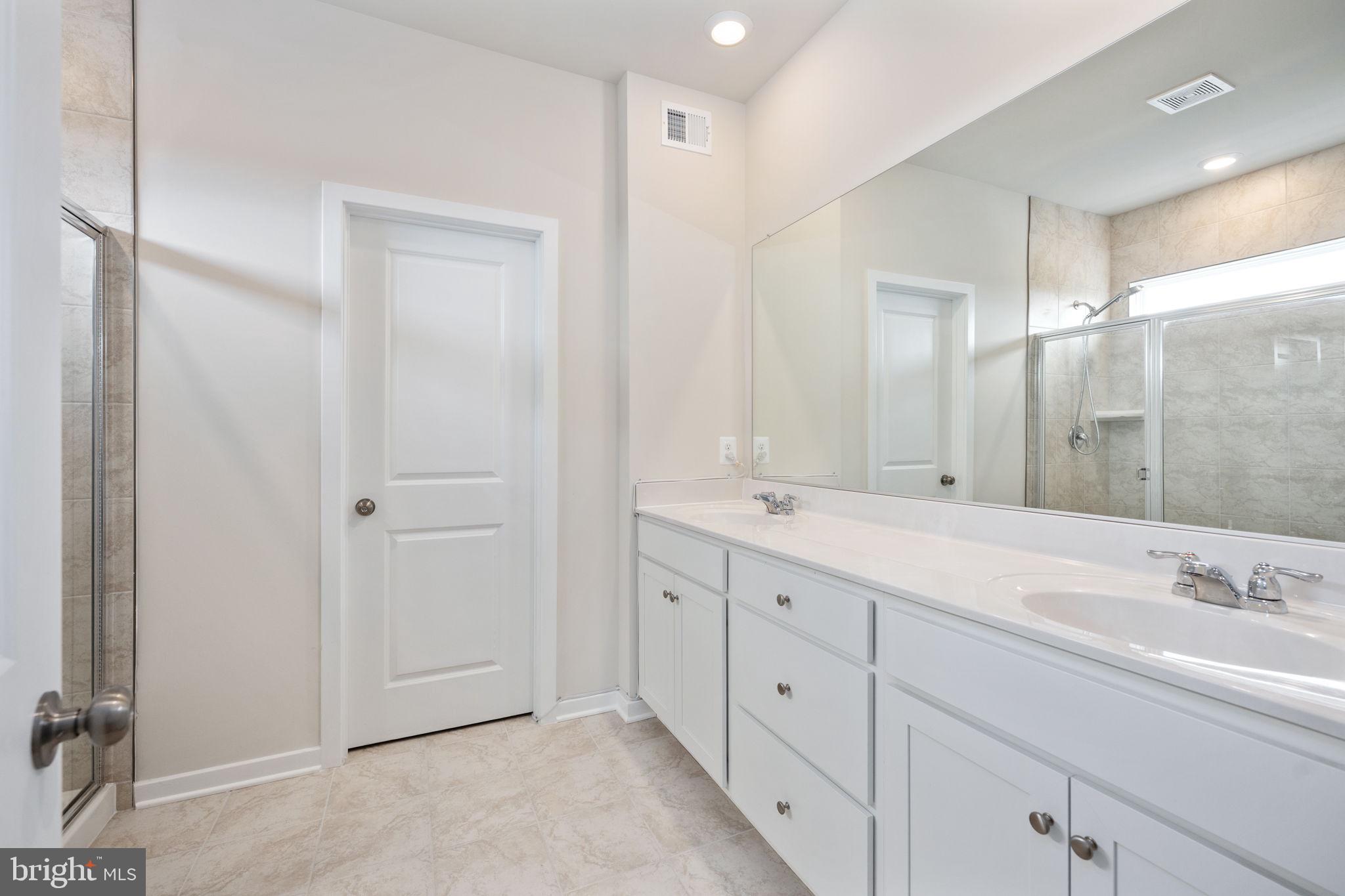 CLEVENGER CORNER VILLAGE - Residential