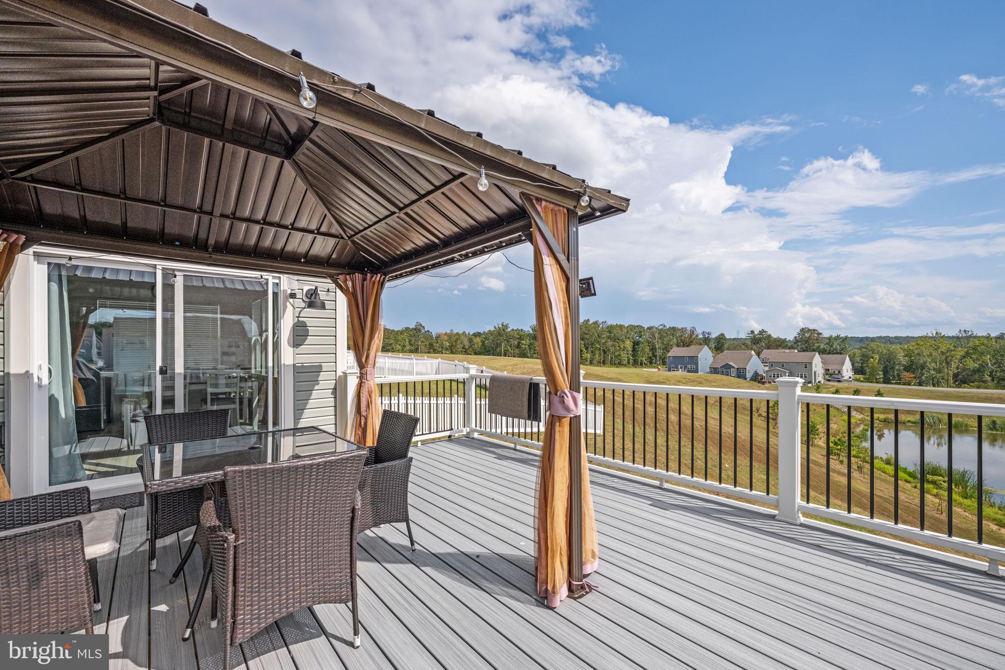 CLEVENGER CORNER VILLAGE - Residential