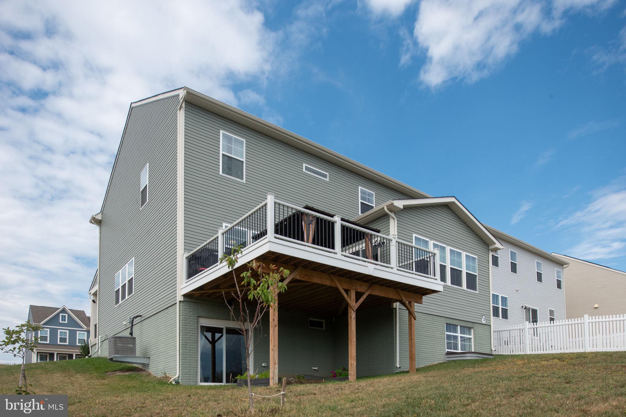 CLEVENGER CORNER VILLAGE - Residential