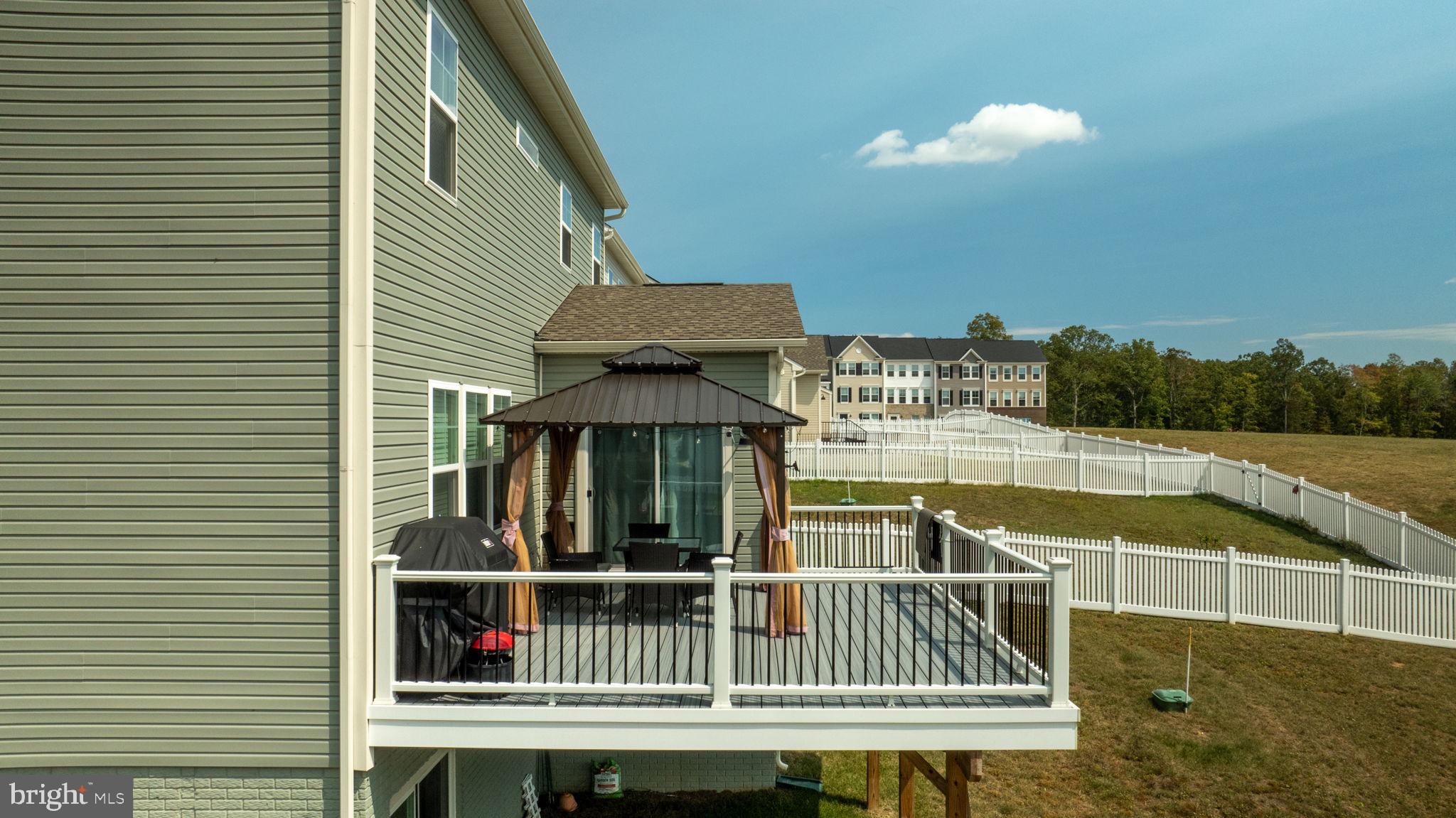 CLEVENGER CORNER VILLAGE - Residential