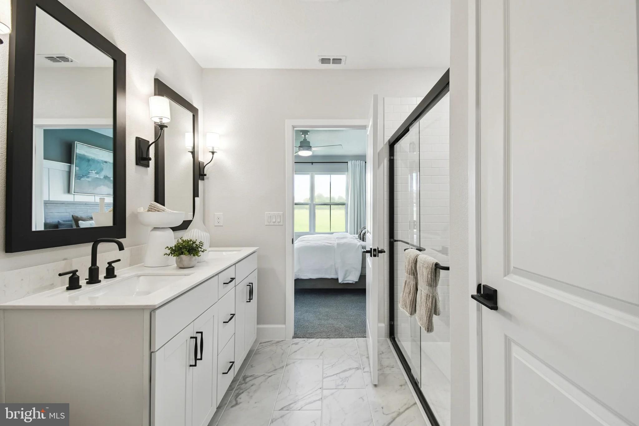 LIBERTY RUN - Residential