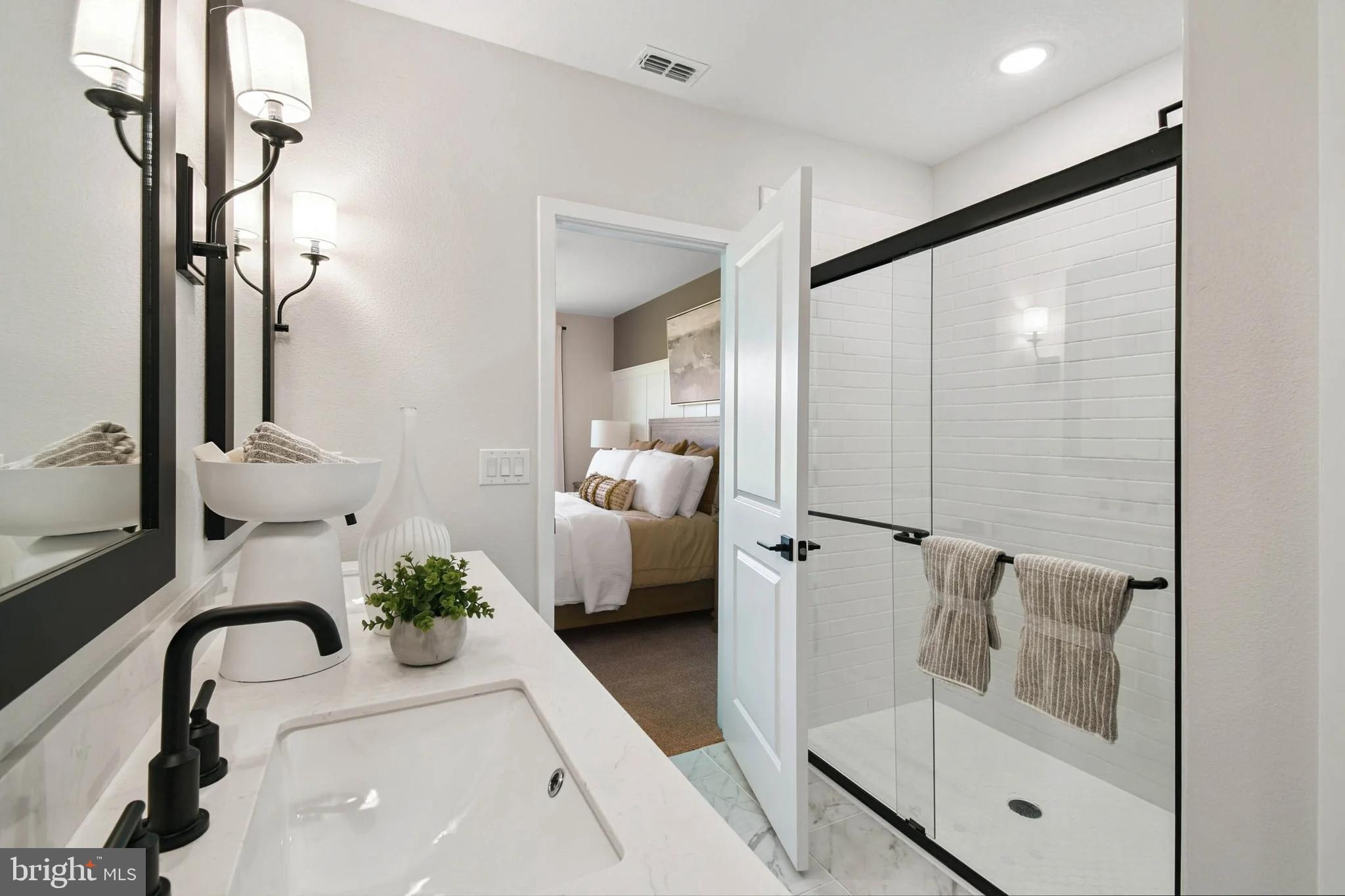 LIBERTY RUN - Residential