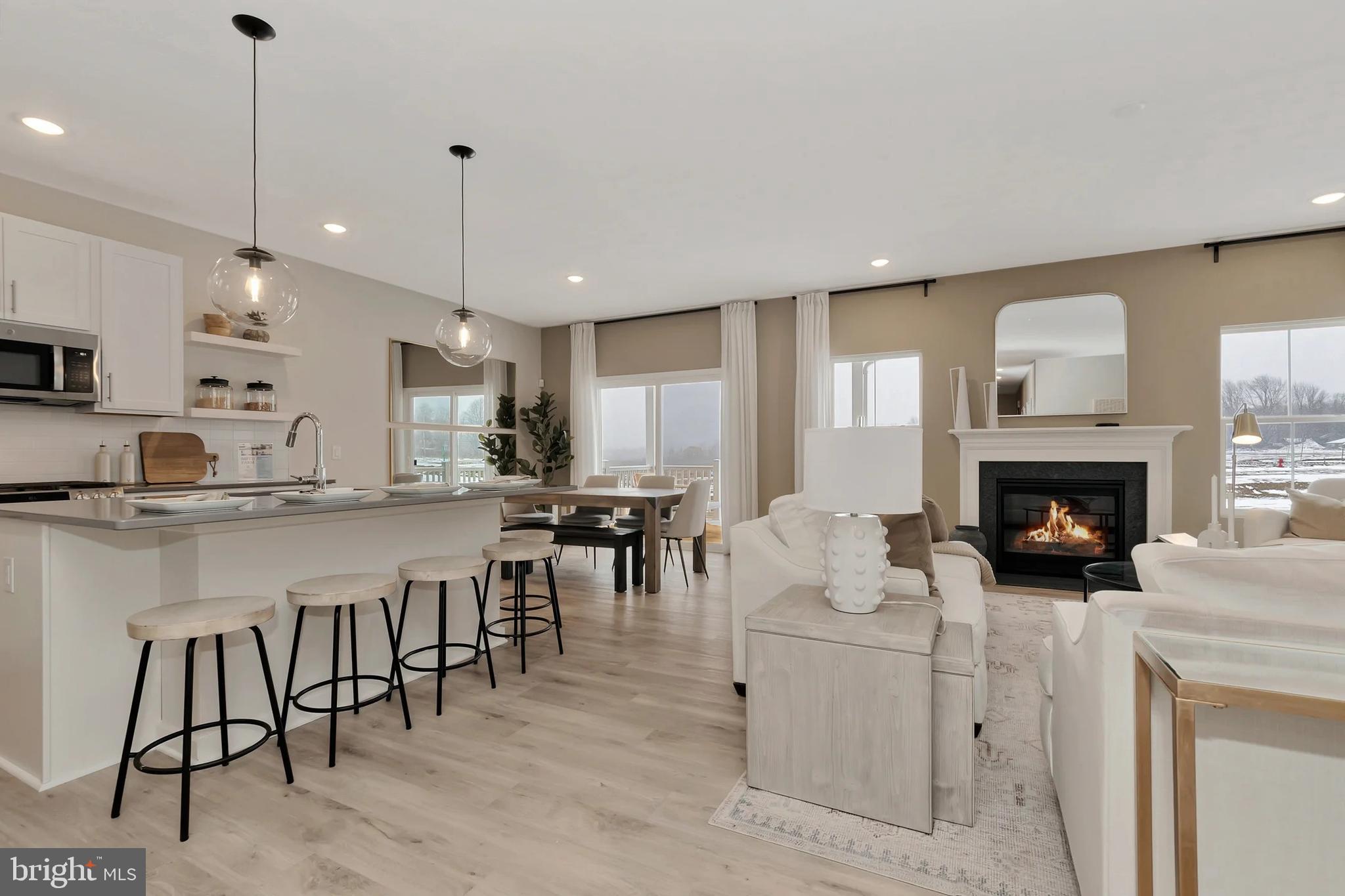 LIBERTY RUN - Residential