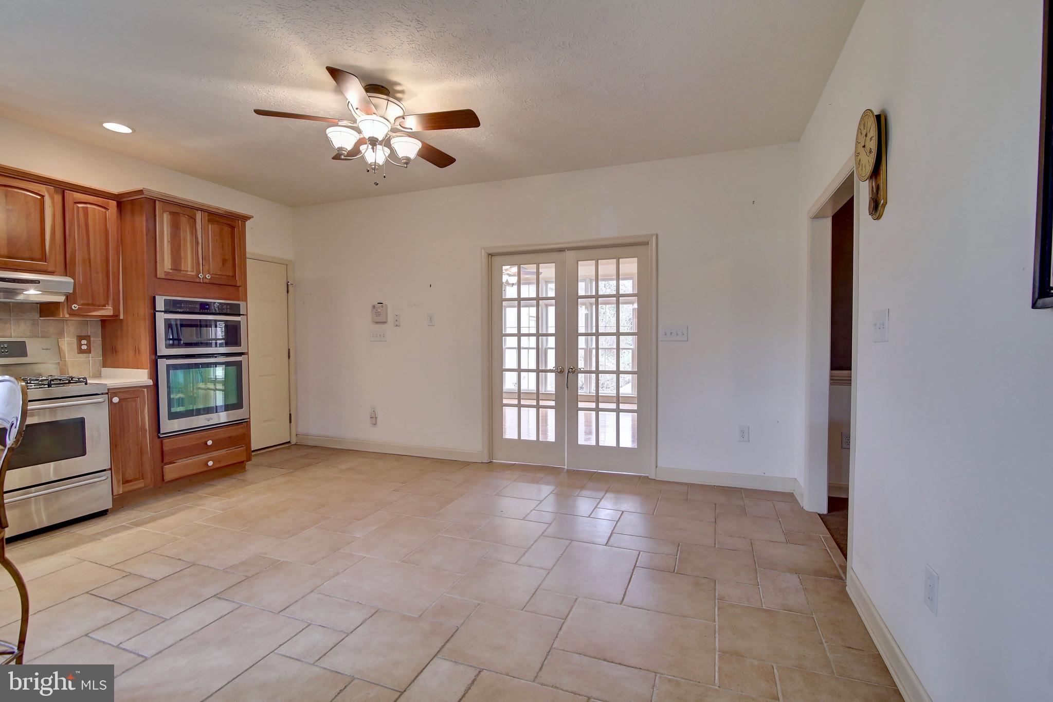 TUSCARORA SPRINGS - Residential