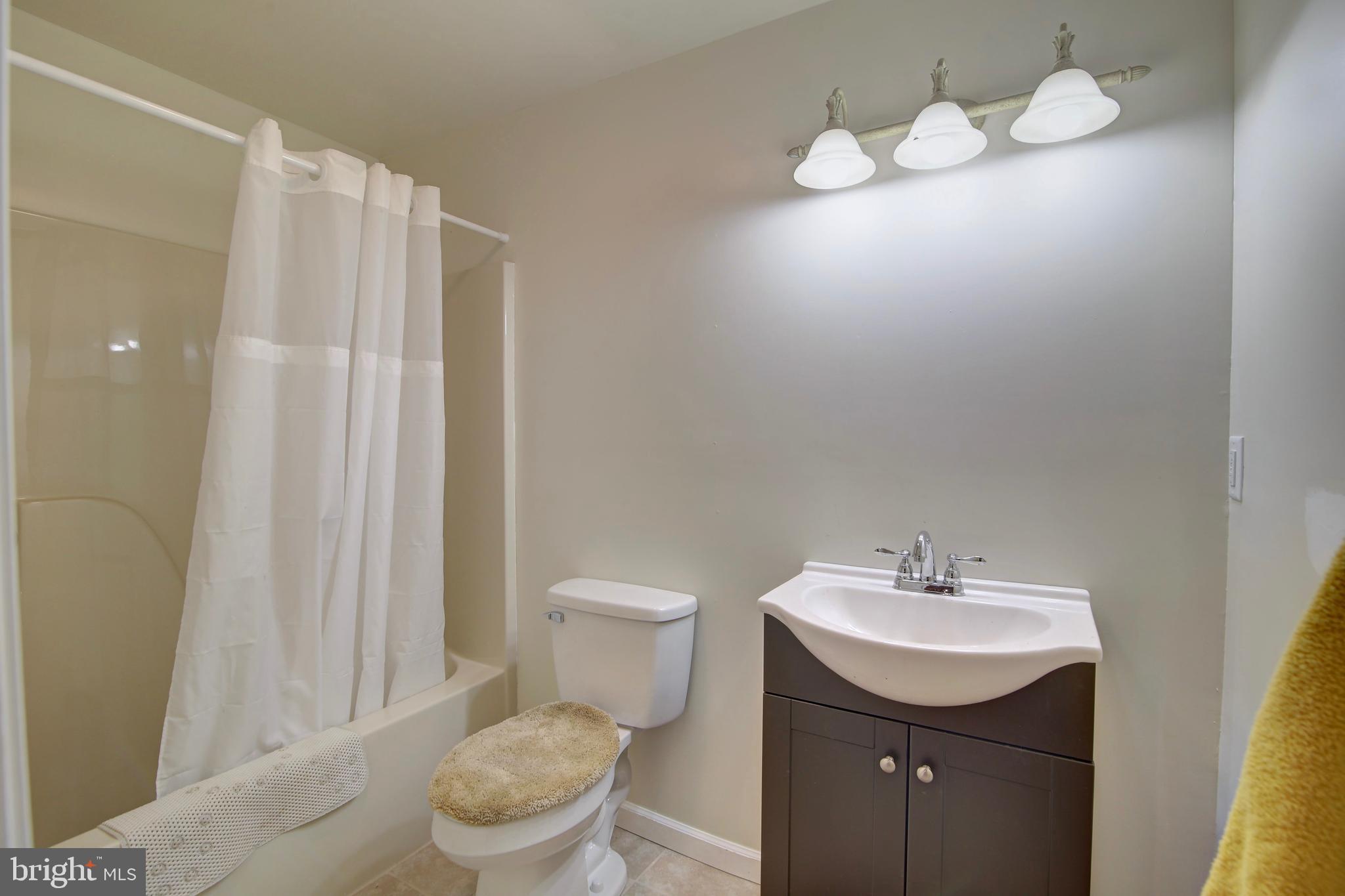 TUSCARORA SPRINGS - Residential