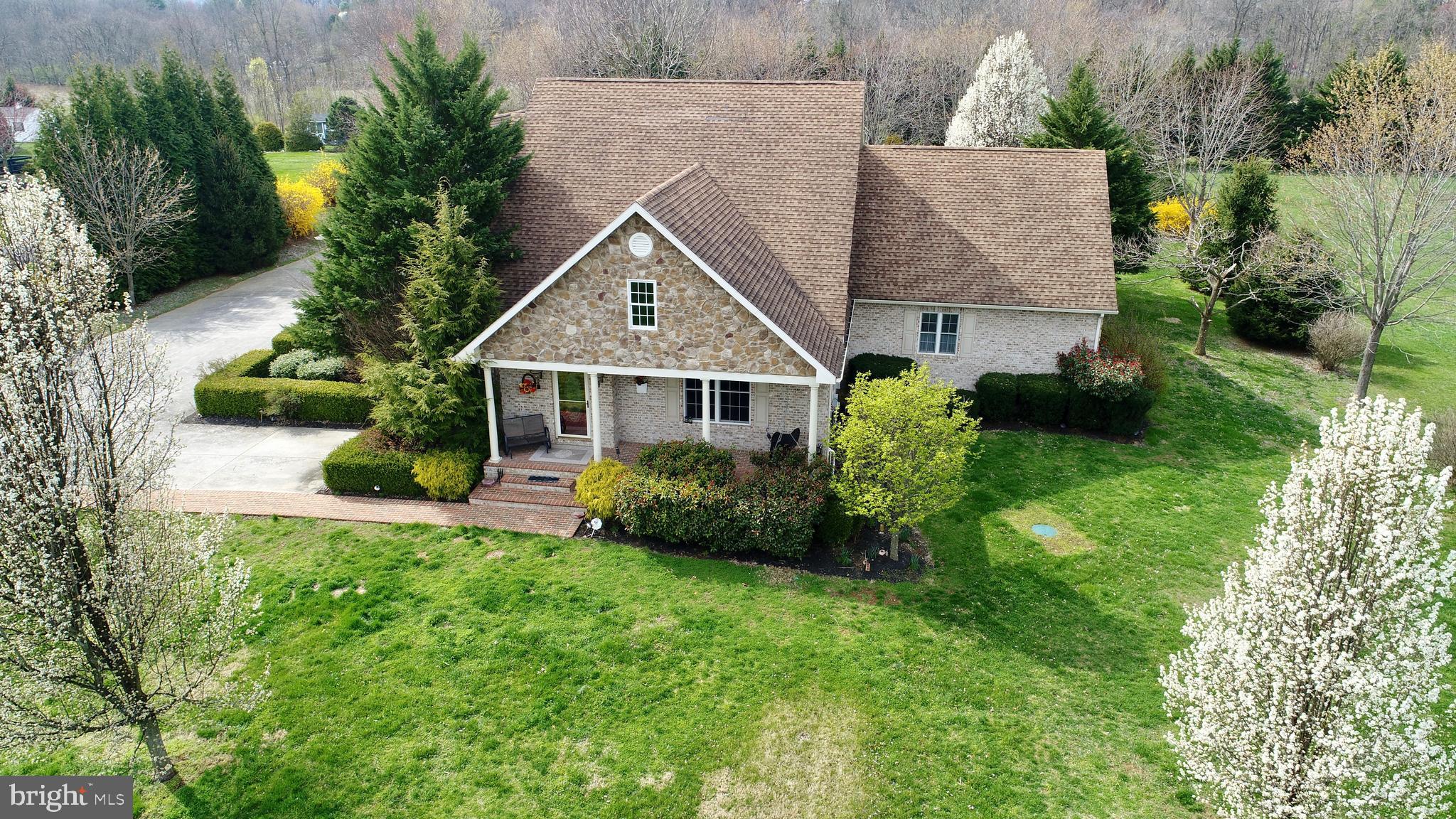 TUSCARORA SPRINGS - Residential