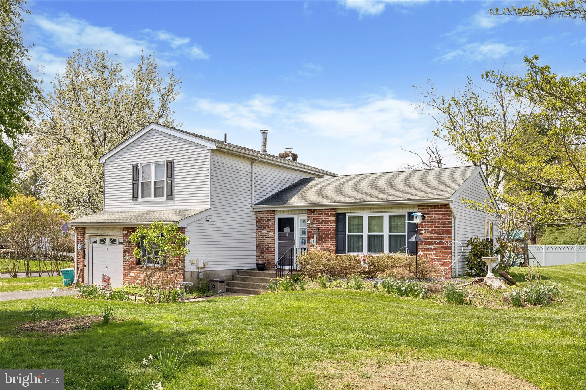 NEWTOWN CROSSING - Residential