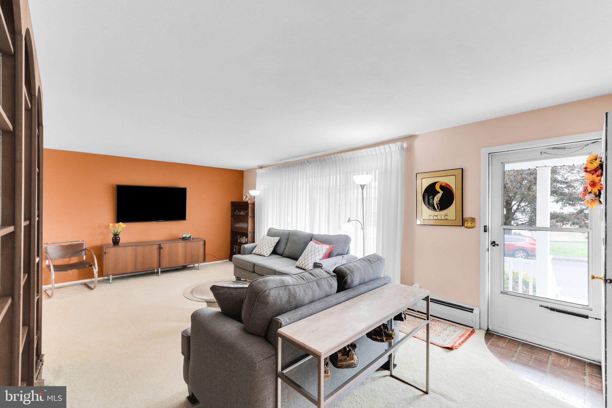 523 ALPINE CIRCLE