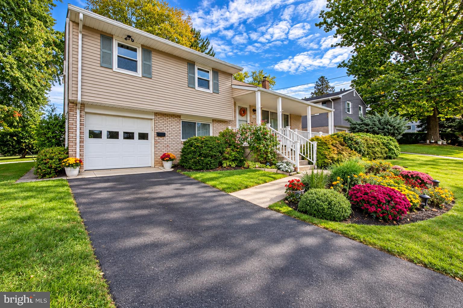 523 ALPINE CIRCLE